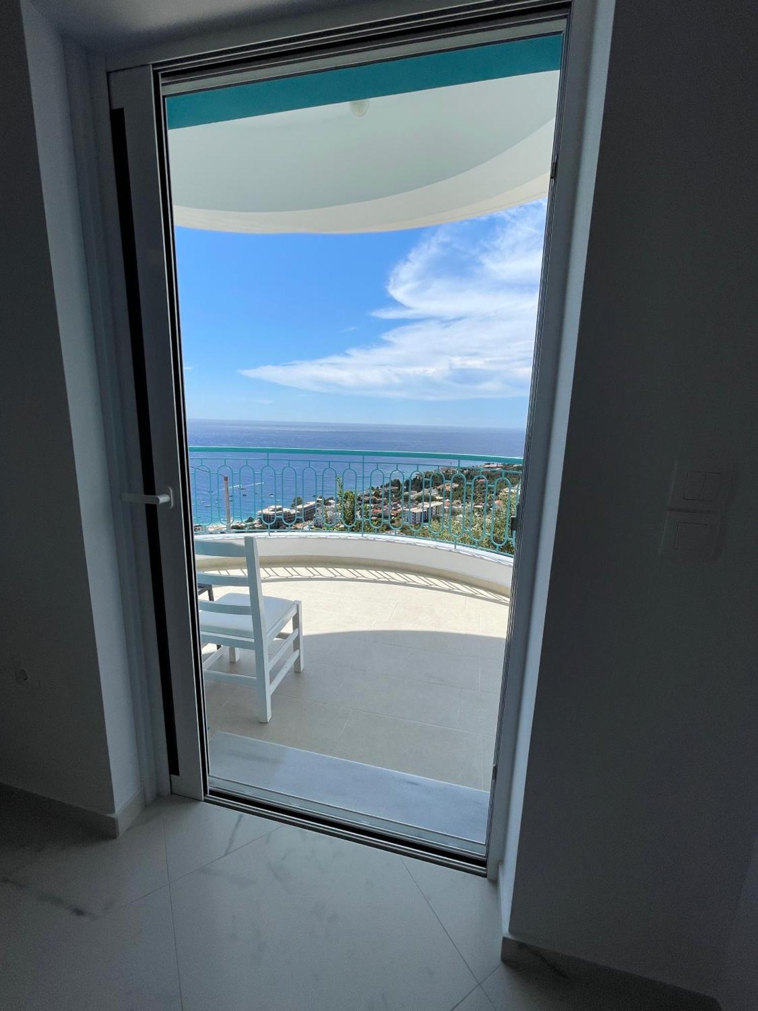 Endless Blue Apartments Dhermi Exterior photo