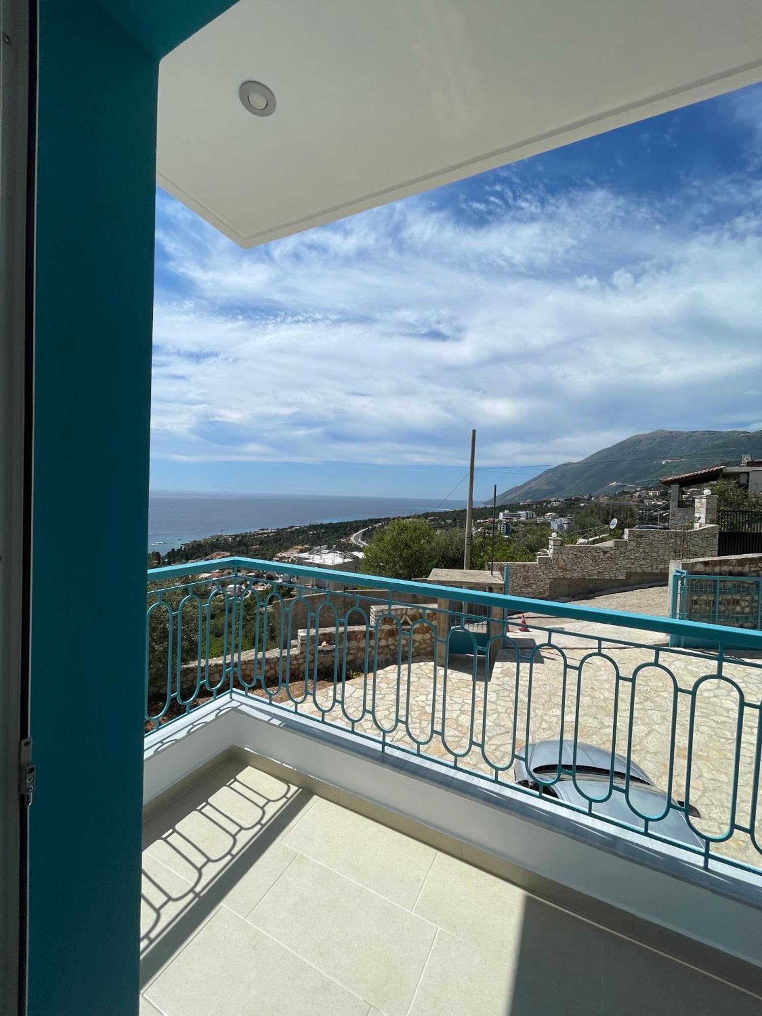 Endless Blue Apartments Dhermi Exterior photo