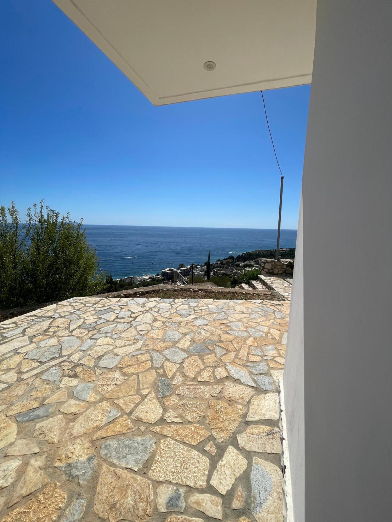 Endless Blue Apartments Dhermi Exterior photo