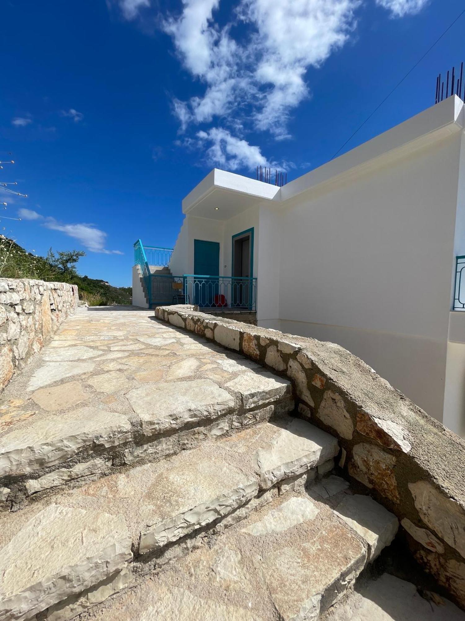 Endless Blue Apartments Dhermi Exterior photo