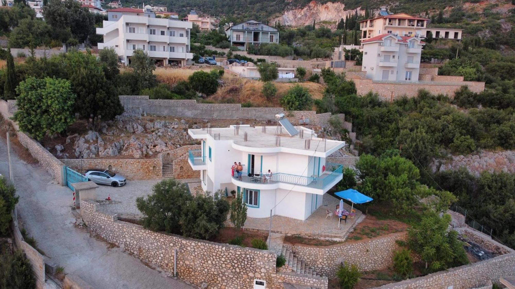 Endless Blue Apartments Dhermi Exterior photo