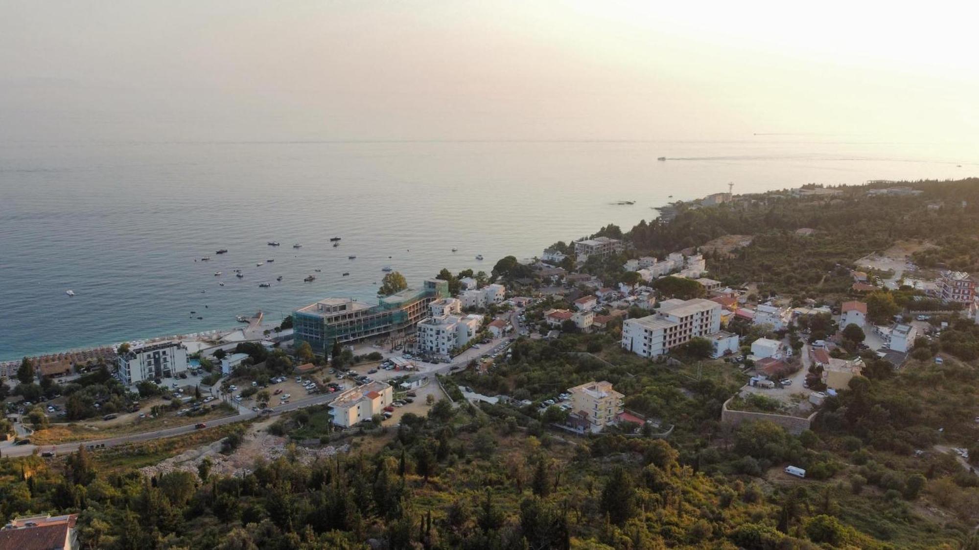 Endless Blue Apartments Dhermi Exterior photo